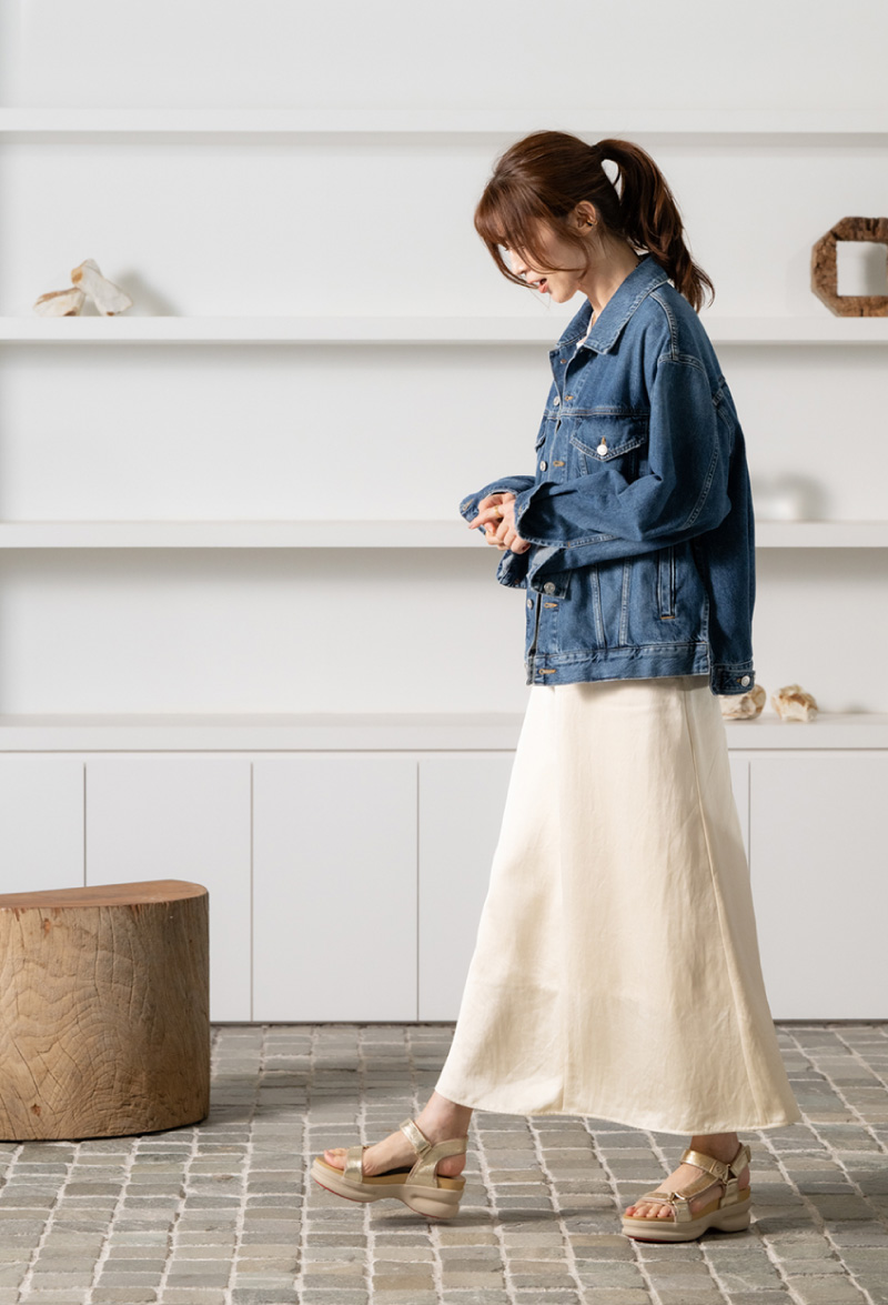 NO NAME CONCRETE 着用写真
